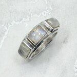 Moonstone 925 Sterling Silver Ring~8.5 US / Q 3/4 UK