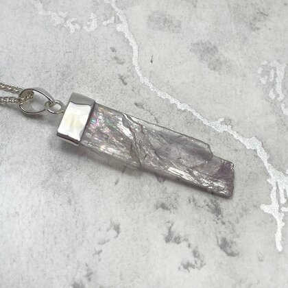 Kunzite Healing Crystal 925 Silver Pendant ~31mm