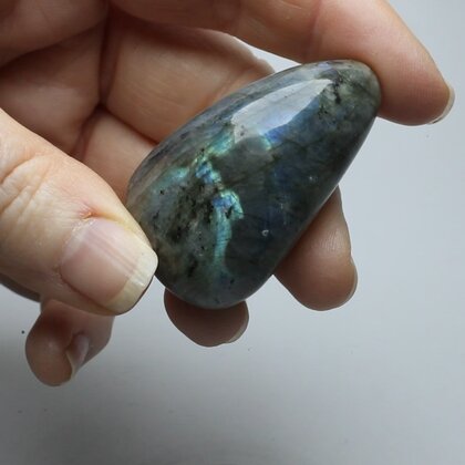 Labradorite Polished Stone ~46mm