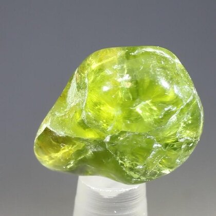 Peridot Healing Crystal (Special Grade) ~18mm