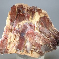 Red Phantom Quartz |