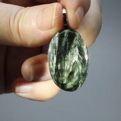 Seraphinite Gemstone Pendant ~29mm