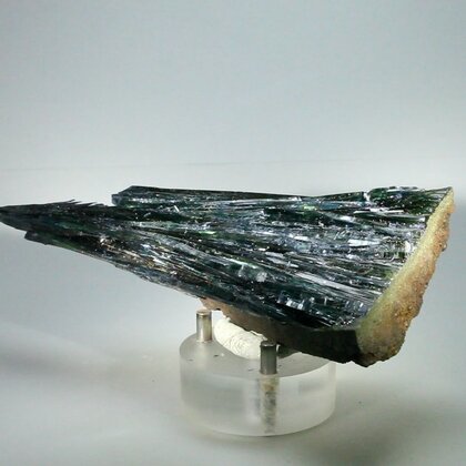 STIMULATING Vivianite Crystal Group ~165mm